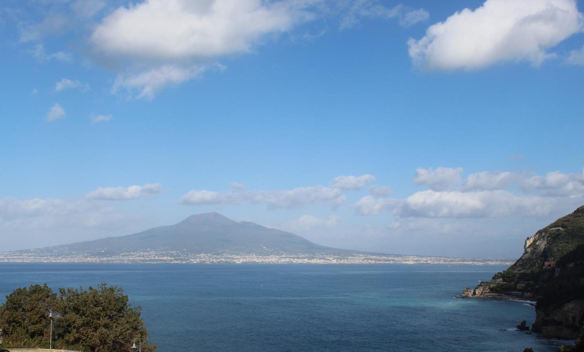 Casalulu Holiday Home - Lovely Apartment Sorrento Coast Vico Equense Eksteriør billede